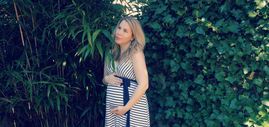 Zwangerschapsoutfit: Striped summer dress