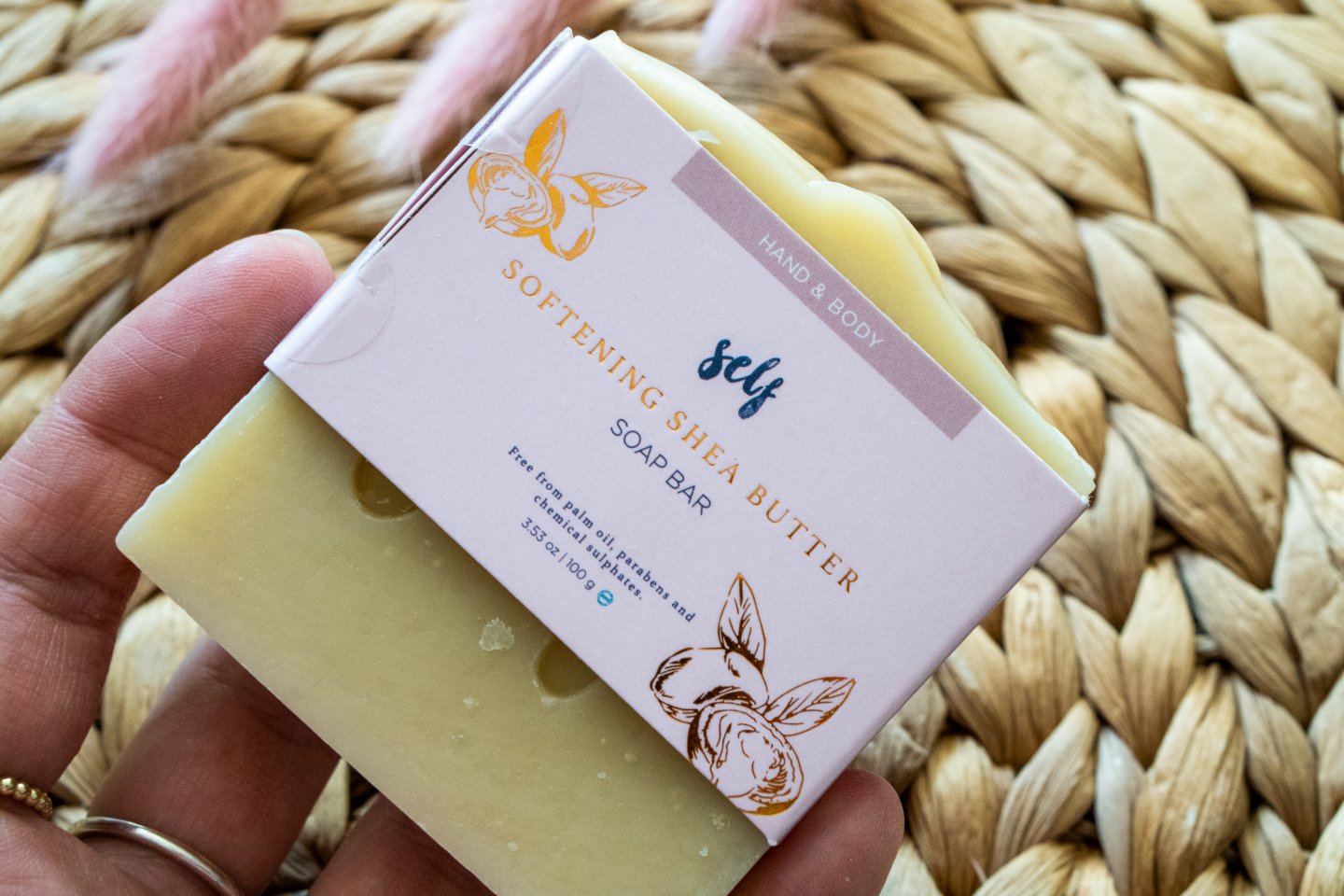 SELF Softening Shea Butter Soap Bar ervaringen